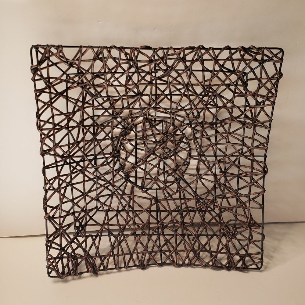 Metal Artsy Basket 